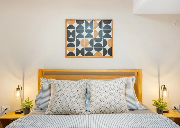 Elevated Gem - Sleeps 12 - 20 Mins To Downtown Chicago * Oak Park